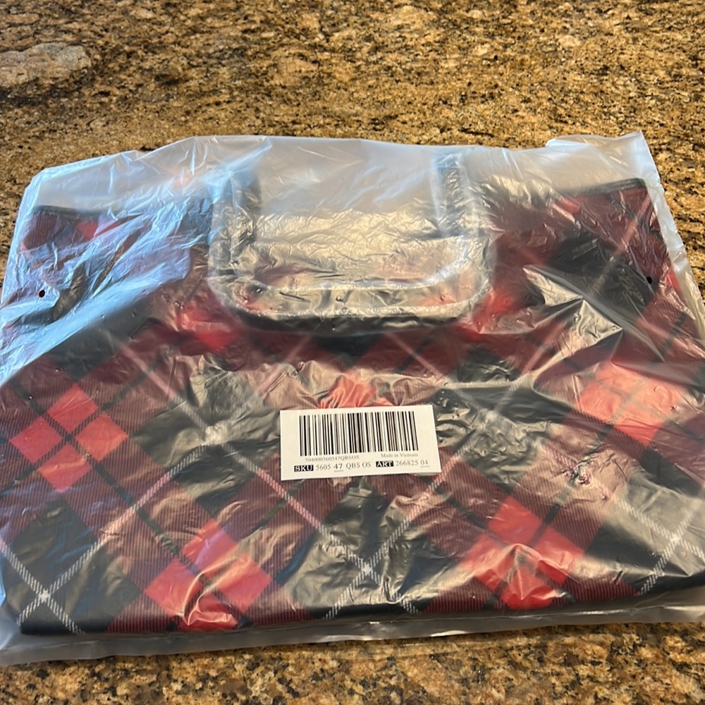 NWT Victoria Secret Red Black and White Plaid Bag - Picture 9 of 9